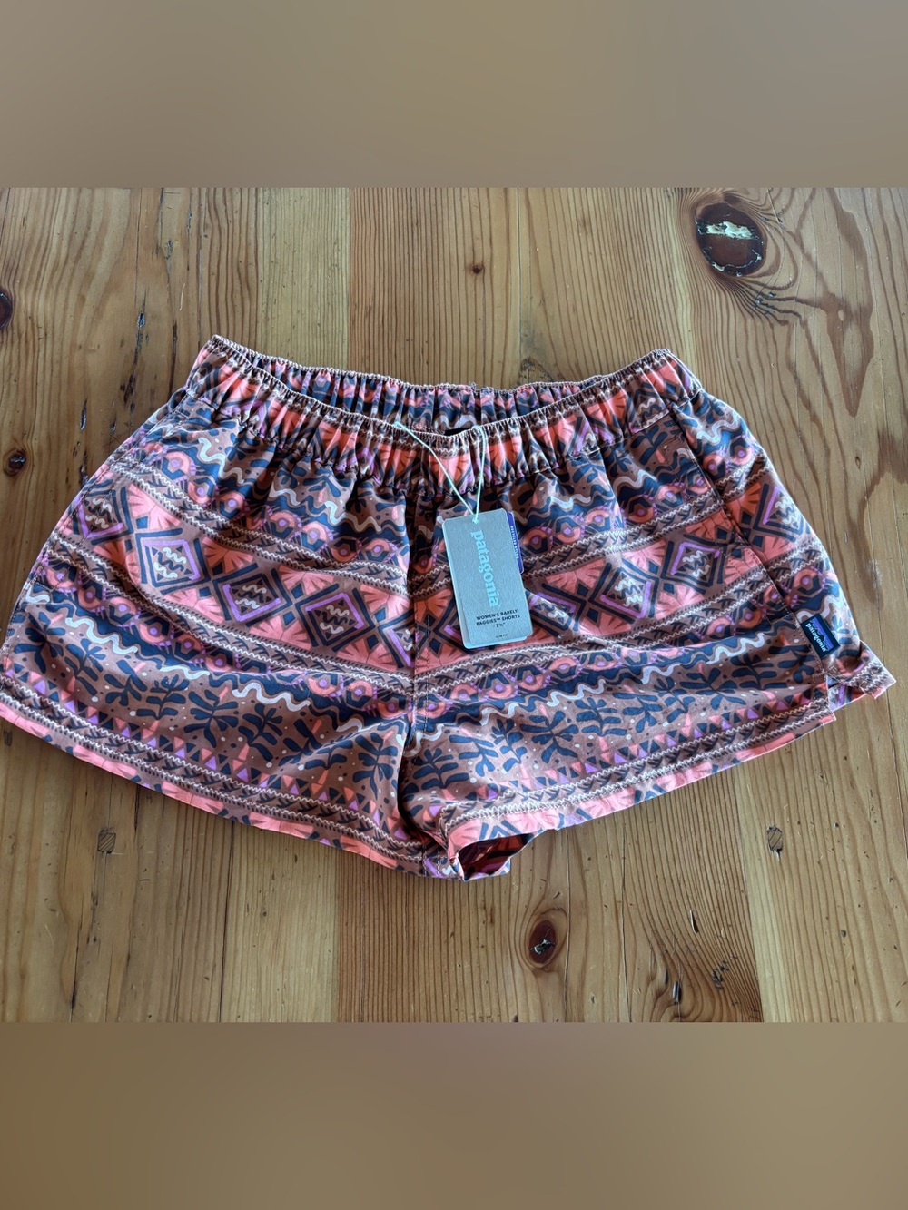 Patagonia Barely Baggie XS NWT